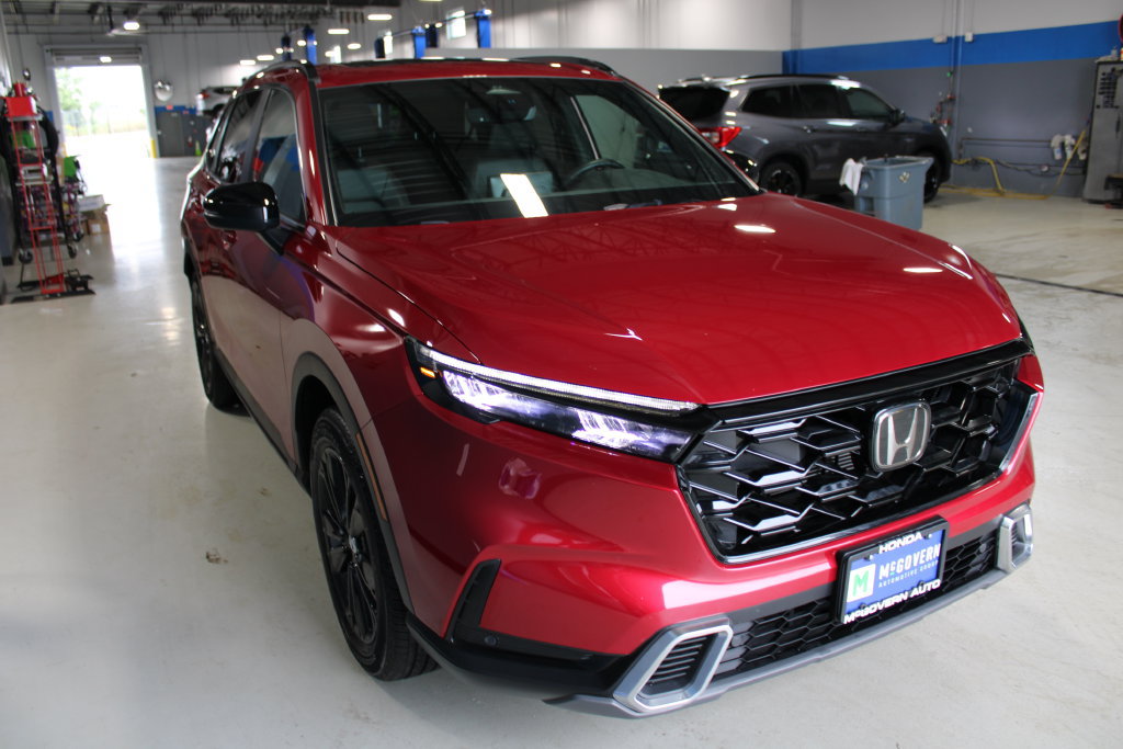 Used 2025 Honda CR-V Sport Touring image 3