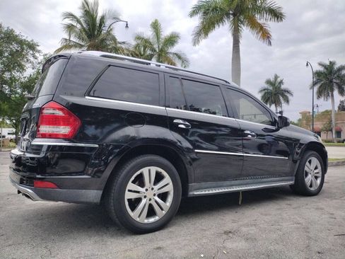 Used 2011 Mercedes-Benz GL 450 4MATIC image 13