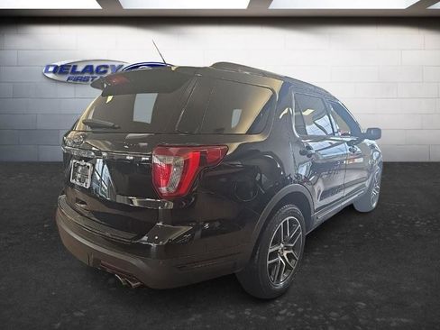 Used 2018 Ford Explorer Sport image 6