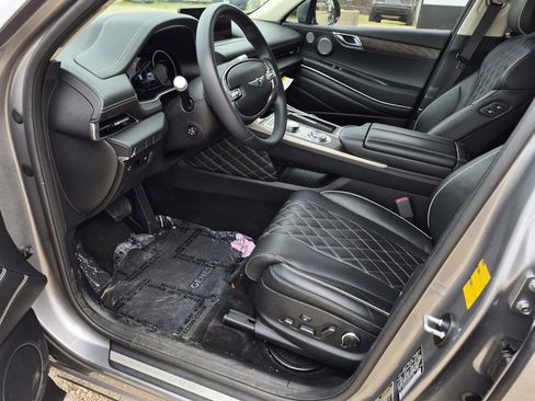 Used 2023 Genesis GV80 3.5T w/ Prestige Package image 12