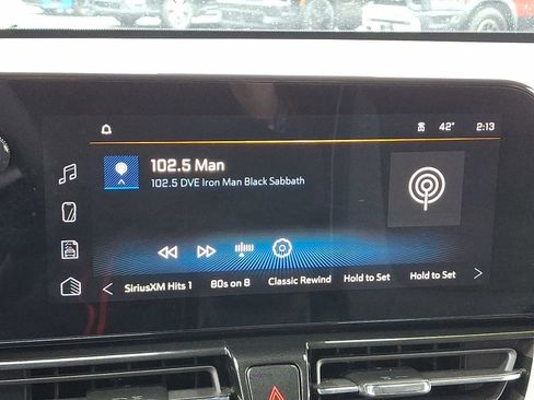 Used 2025 Chevrolet TrailBlazer LT image 17