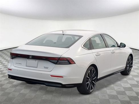 New 2026 Honda Accord Touring image 5