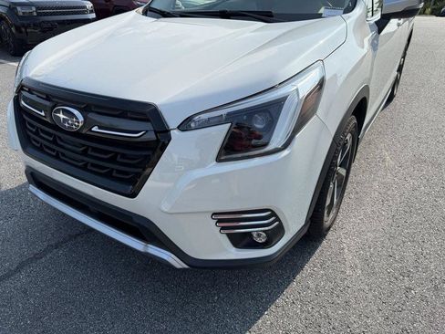 Used 2022 Subaru Forester Touring w/ Popular Package #2 AWD/4WD image 9