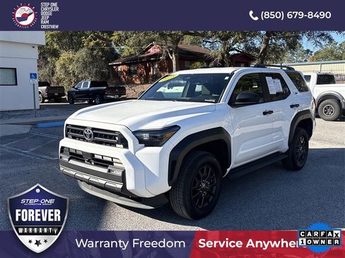 Used 2025 Toyota 4Runner SR5 image 10