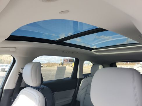 New 2026 Lincoln Nautilus Premier w/ Equipment Group 102A image 10