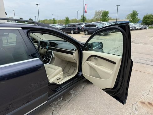 Used 2016 Volvo XC70 T5 Platinum AWD/4WD image 27