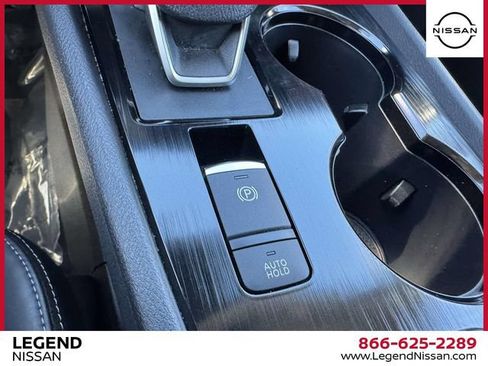 Used 2023 Nissan Rogue SV w/ SV Premium B Package AWD/4WD image 29