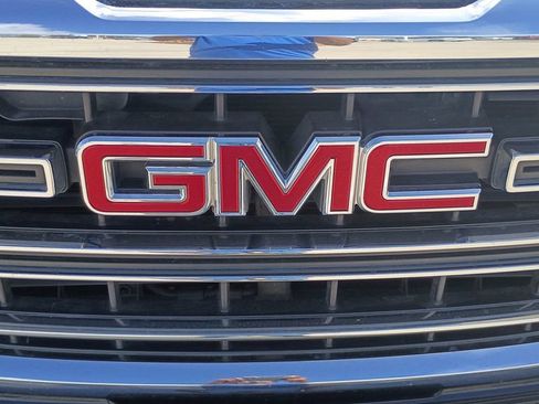 Used 2018 GMC Sierra 1500 SLE w/ SLE Value Package AWD/4WD image 19