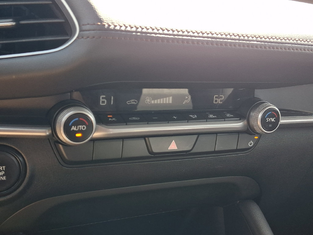 Used 2024 MAZDA MAZDA3 s FWD image 15