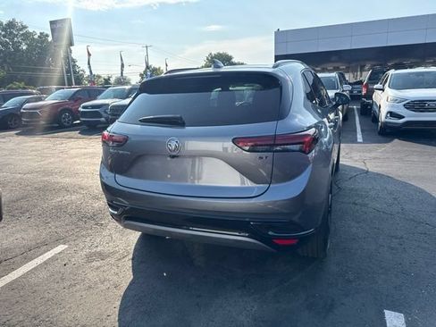 Used 2022 Buick Envision Essence w/ Technology Package I FWD image 6