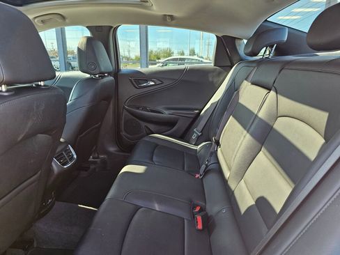 Used 2024 Chevrolet Malibu LT FWD image 12