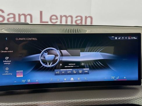 New 2026 BMW 330i xDrive Sedan w/ M Sport Package image 16