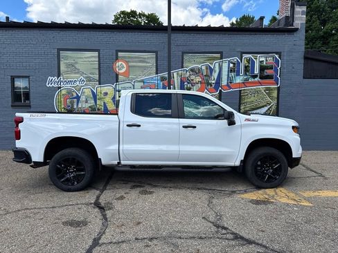 Used 2024 Chevrolet Silverado 1500 Custom Trail Boss AWD/4WD image 24