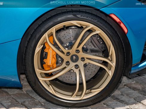 Used 2025 McLaren 750S RWD image 45