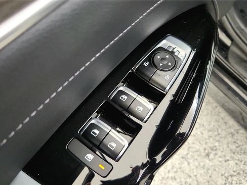 Used 2022 Kia K5 EX FWD image 25