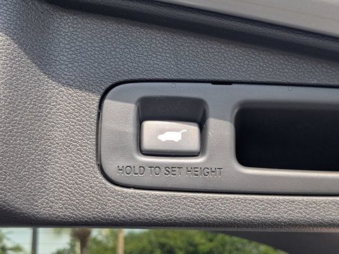 Used 2017 Honda CR-V EX-L image 31
