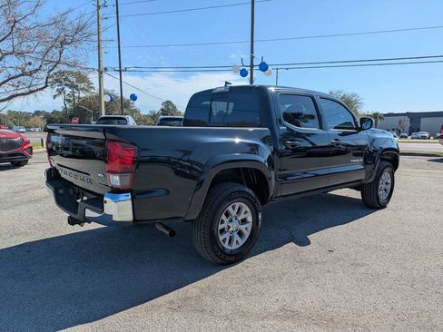 Used 2019 Toyota Tacoma SR5 image 4