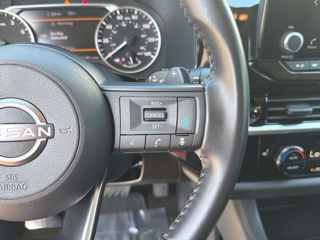 Used 2025 Nissan Pathfinder SV AWD/4WD image 29