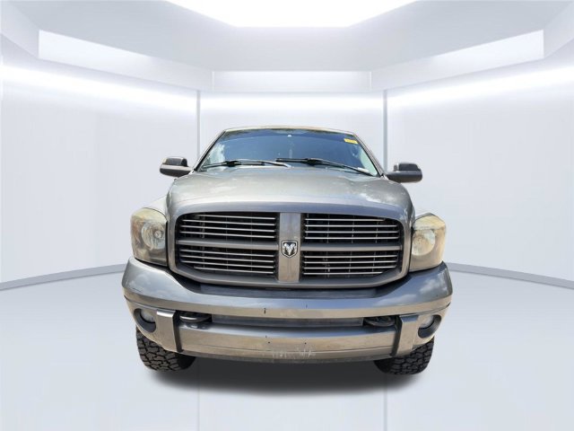 Used 2006 Dodge Ram 2500 Truck SLT AWD/4WD image 2