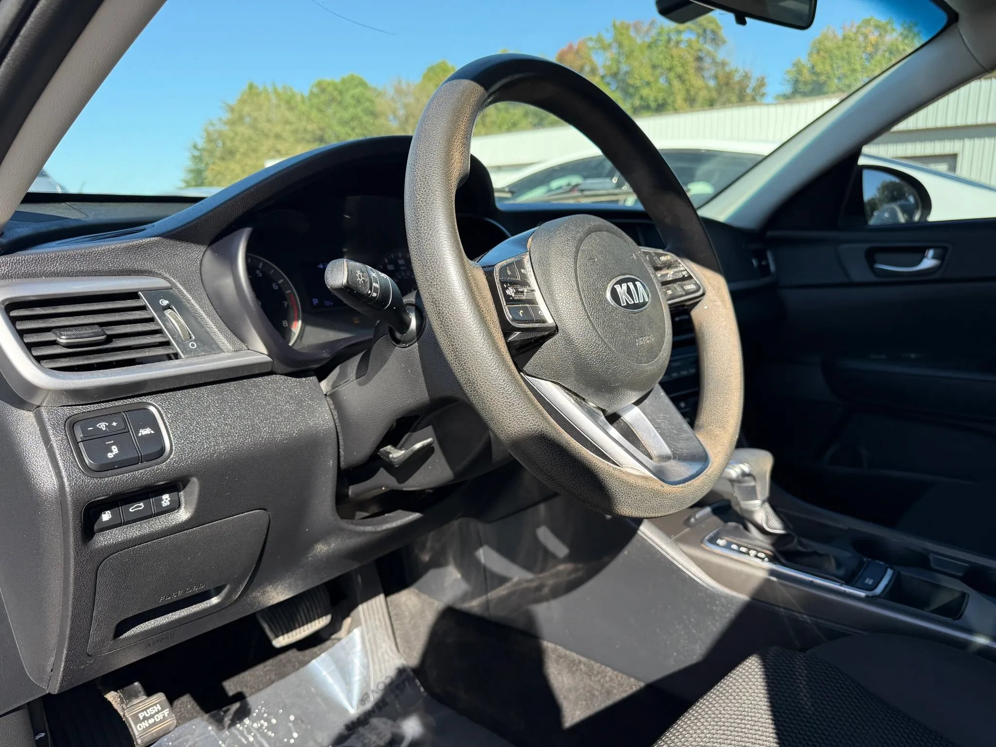 Used 2019 Kia Optima LX FWD image 17