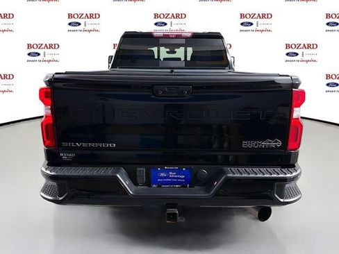Used 2022 Chevrolet Silverado 2500 High Country w/ Z71 Off-Road Package AWD/4WD image 7