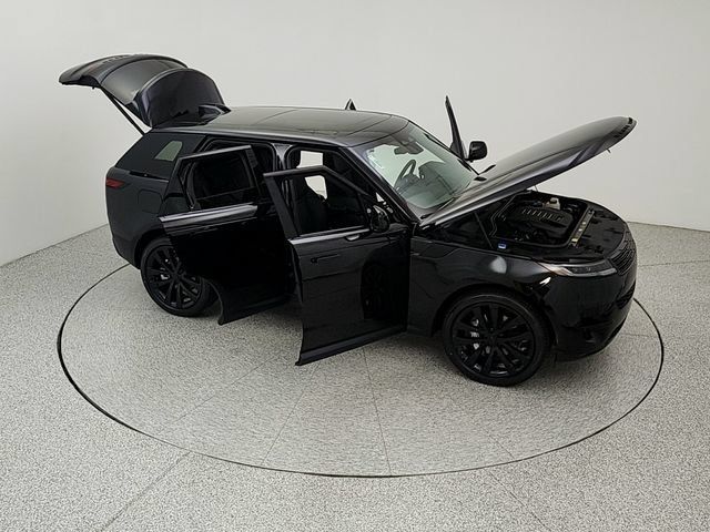 New 2026 Land Rover Range Rover Sport SE AWD/4WD image 42