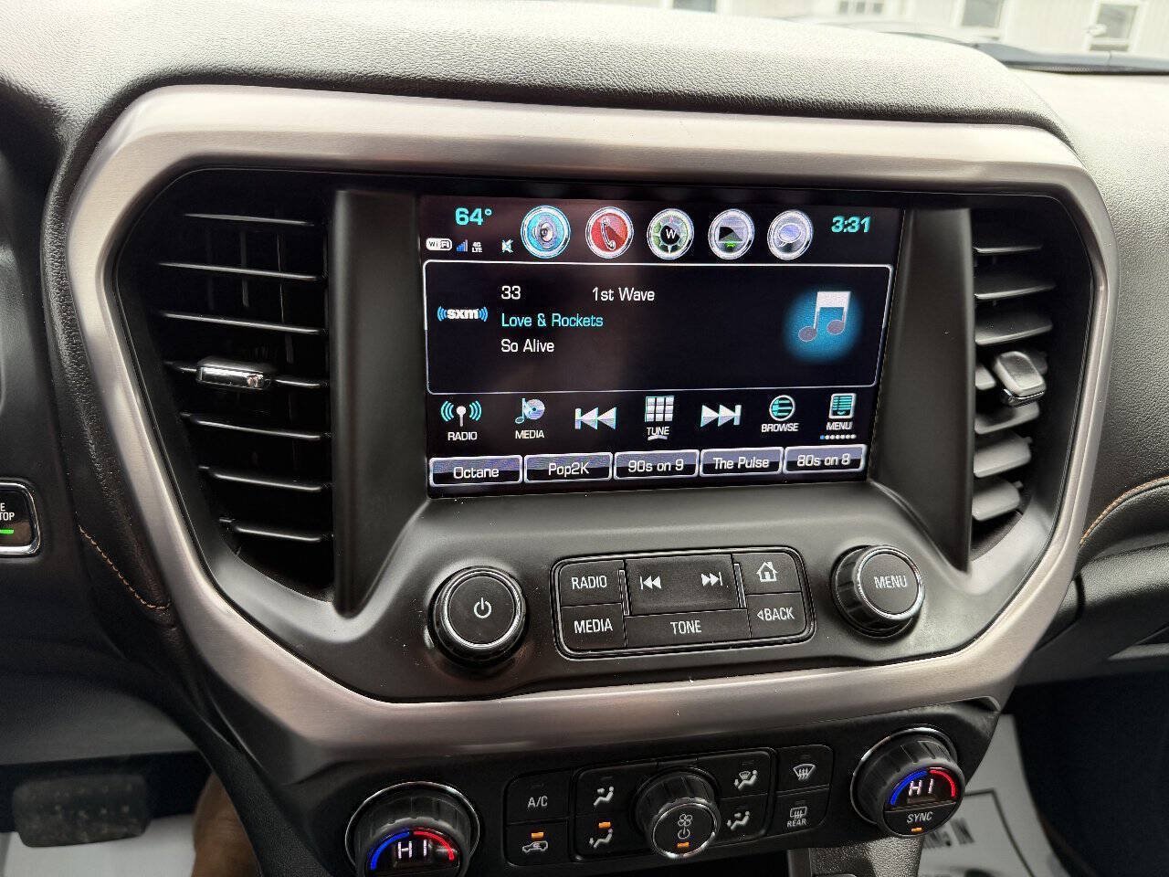 Used 2017 GMC Acadia SLE w/ Driver Alert Package I AWD/4WD image 13