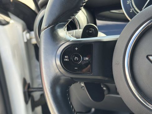 Used 2024 MINI Cooper S image 9