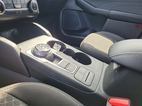 Certified 2024 Ford Escape Active FWD image 29