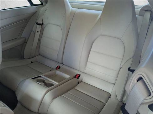 Used 2017 Mercedes-Benz E 400 Coupe image 16