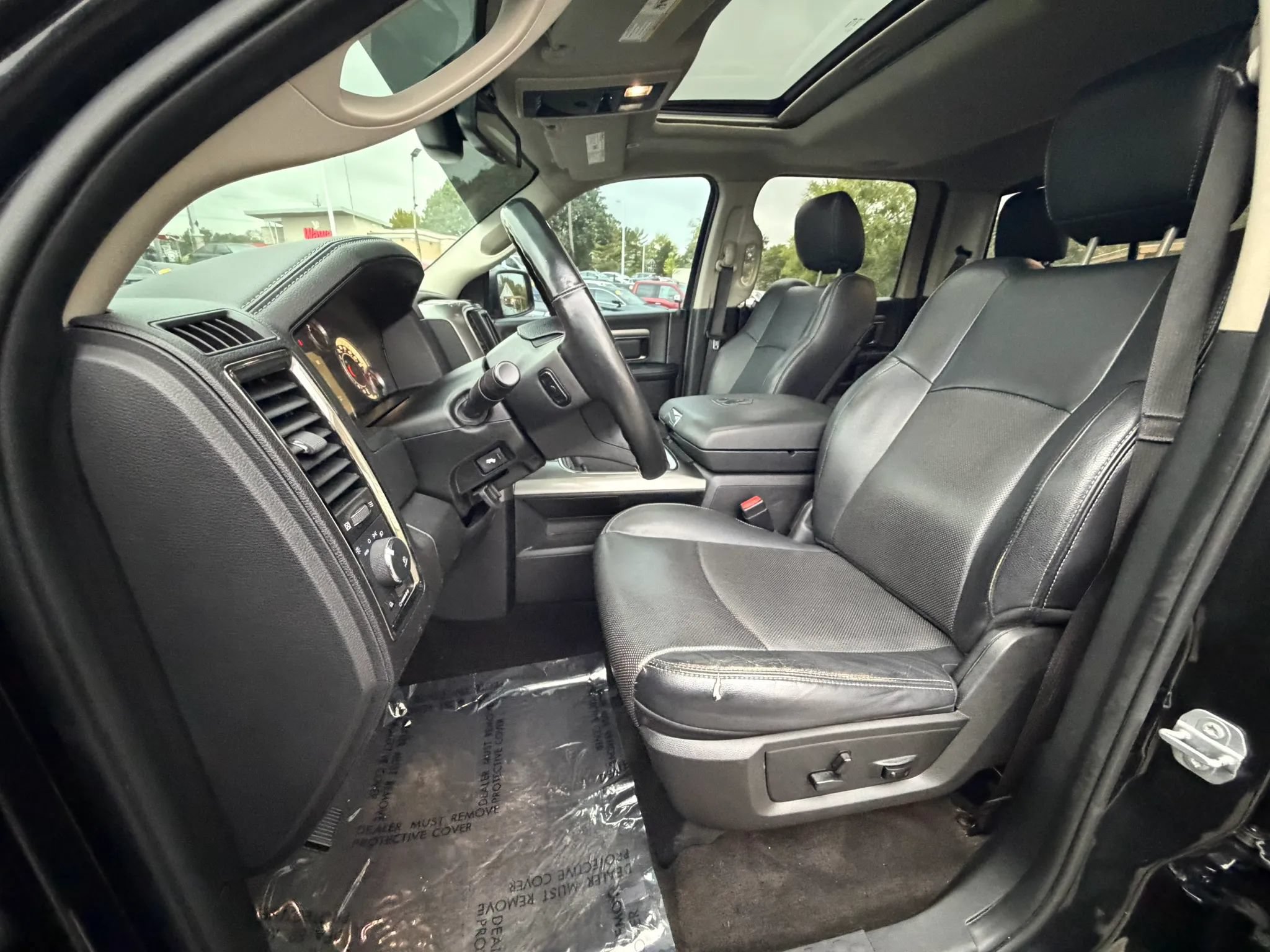 Used 2017 RAM 1500 Sport w/ Convenience Group AWD/4WD image 14
