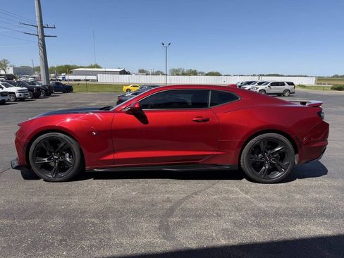 Used 2023 Chevrolet Camaro SS RWD image 2