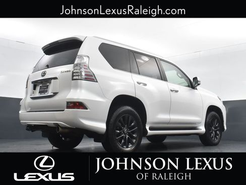 Used 2020 Lexus GX 460 Premium image 15