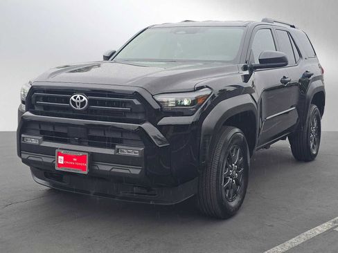 Certified 2025 Toyota 4Runner SR5 image 7