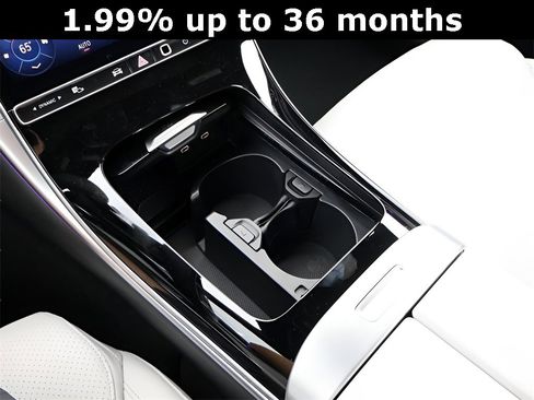 New 2025 Mercedes-Benz C 300 4MATIC Sedan image 28