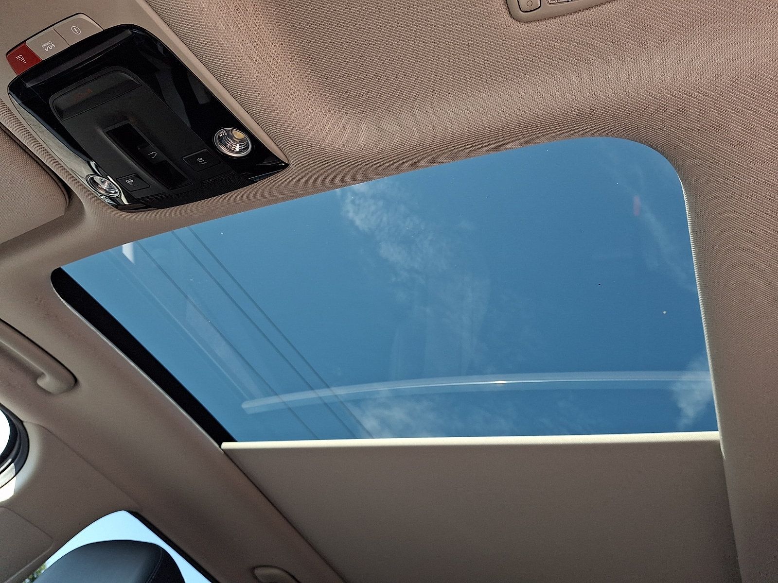 Used 2023 Kia Sorento S w/ Panoramic Sunroof Package AWD/4WD image 19