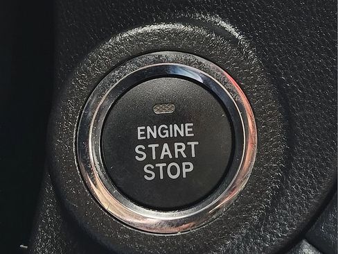 Used 2021 Subaru Outback Limited XT image 16