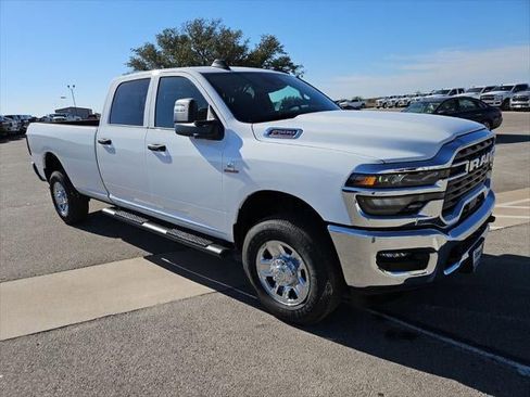 New 2026 RAM 2500 Tradesman image 39