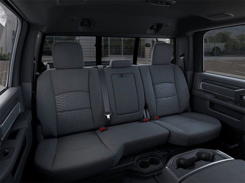 New 2026 RAM 2500 Big Horn AWD/4WD image 15