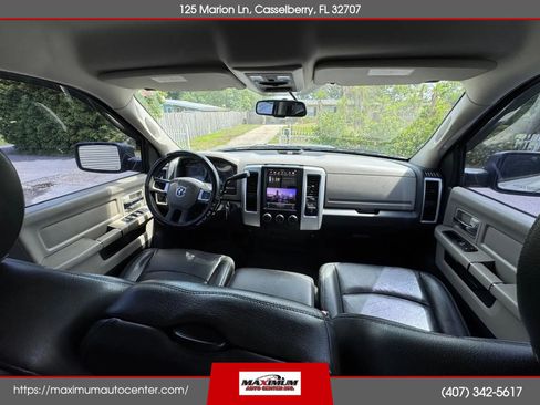 Used 2011 RAM 1500 Classic SLT w/ Technology Group RWD image 11