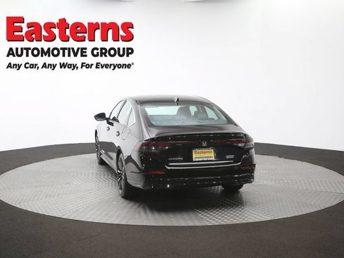 Used 2023 Honda Accord Touring image 37