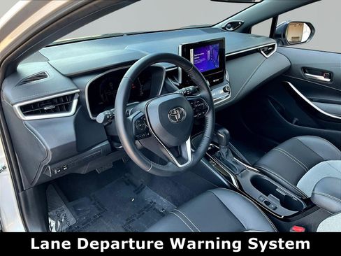 Used 2026 Toyota Corolla XSE FWD image 16