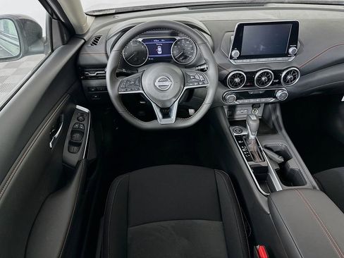 New 2025 Nissan Sentra SR image 29