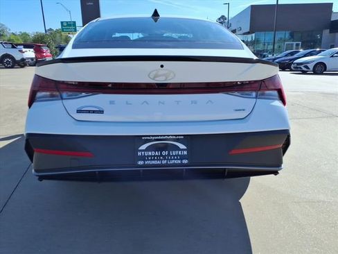 New 2026 Hyundai Elantra Sport image 3