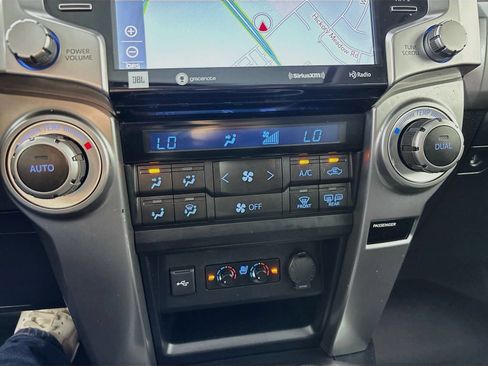Used 2022 Toyota 4Runner Limited AWD/4WD image 16