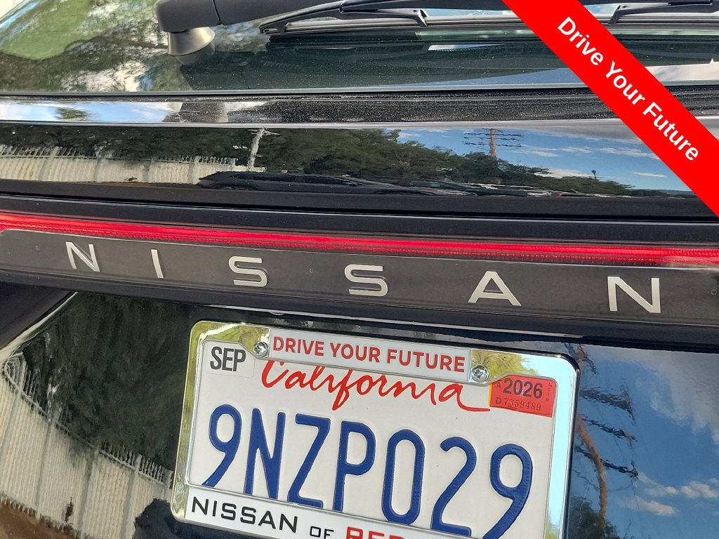 Used 2024 Nissan Ariya FWD image 32