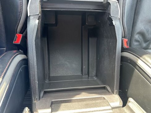 Used 2019 Ford F150 Platinum w/ Equipment Group 701A Luxury AWD/4WD image 7