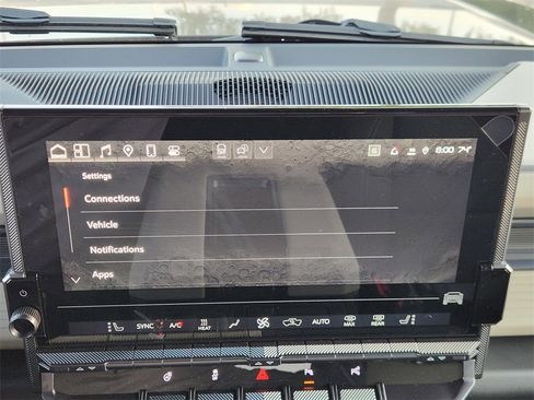 New 2026 GMC Hummer EV 4x4 Crew Cab image 11