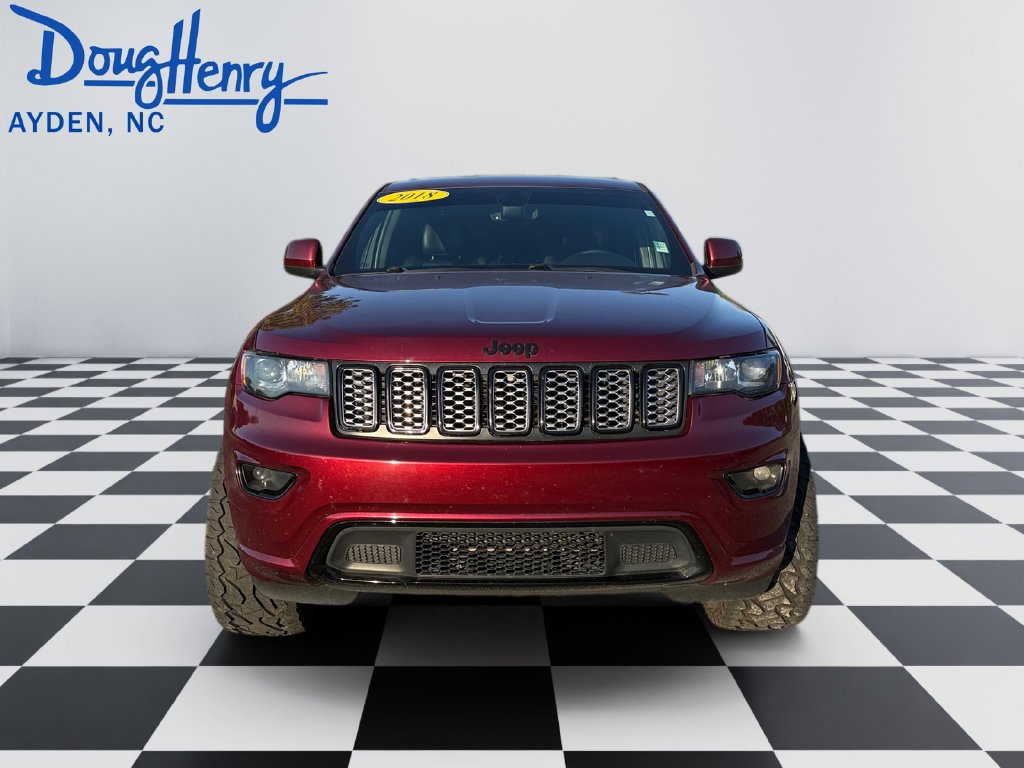 Used 2018 Jeep Grand Cherokee Altitude AWD/4WD image 8