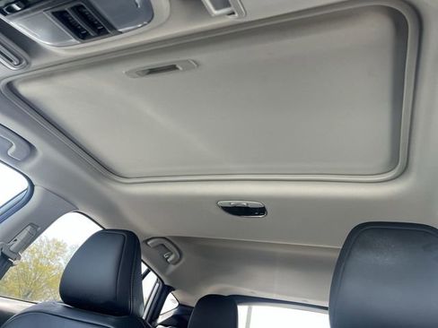 Certified 2025 Subaru Crosstrek 2.5i Limited w/ Popular Package #4A image 11